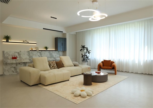 實(shí)景 | 這屆年輕人究竟有多會(huì)住？131㎡現(xiàn)代風(fēng)婚房，審美+功能雙雙在線！